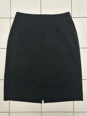 Pinstripe pencil skirt - office goth fashion